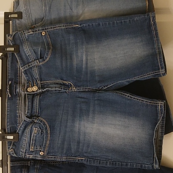 Wallflower shorts 3 pair for 1 price all 3 size 11 junior - Picture 6 of 8